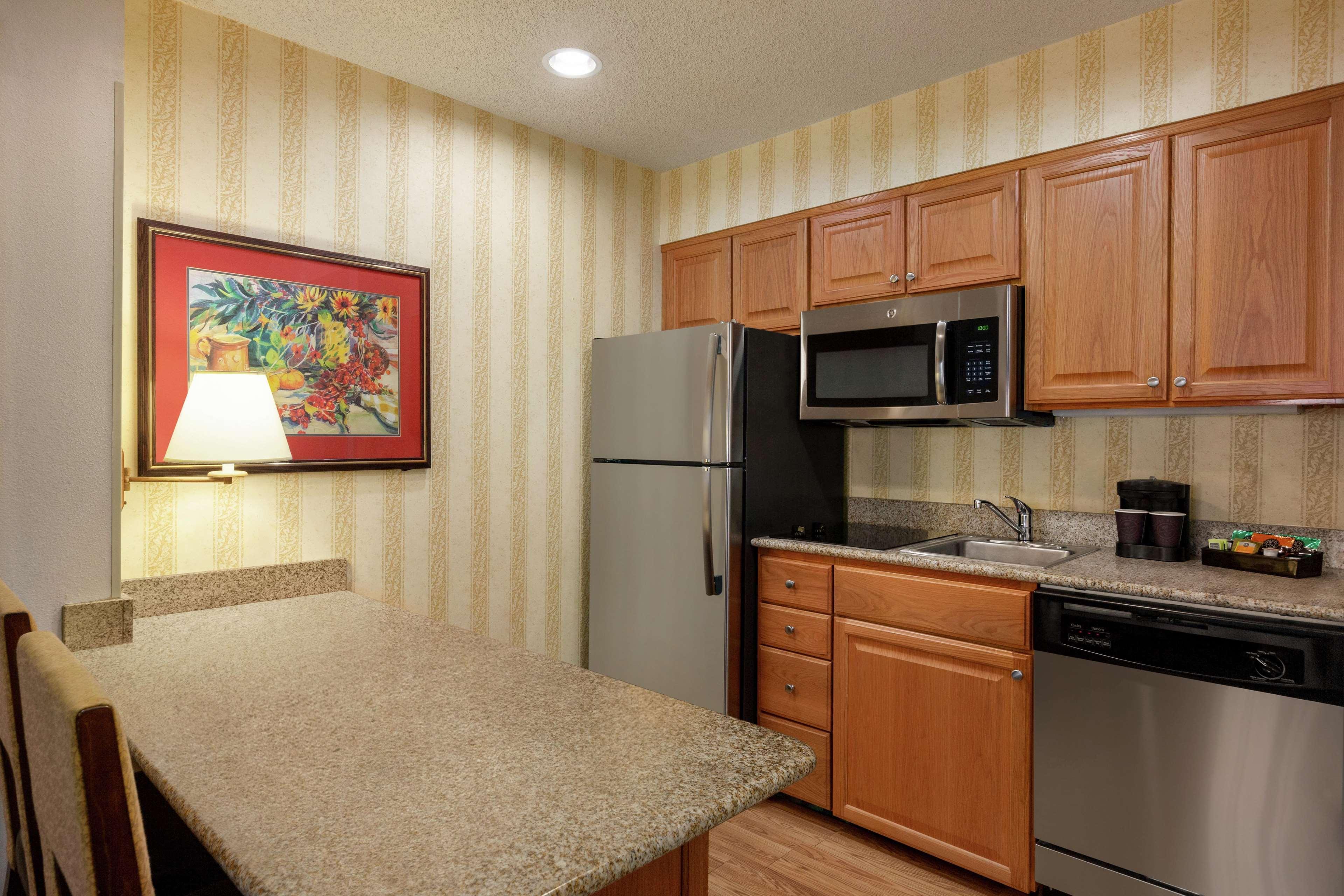 Homewood Suites By Hilton Fort Myers Dış mekan fotoğraf