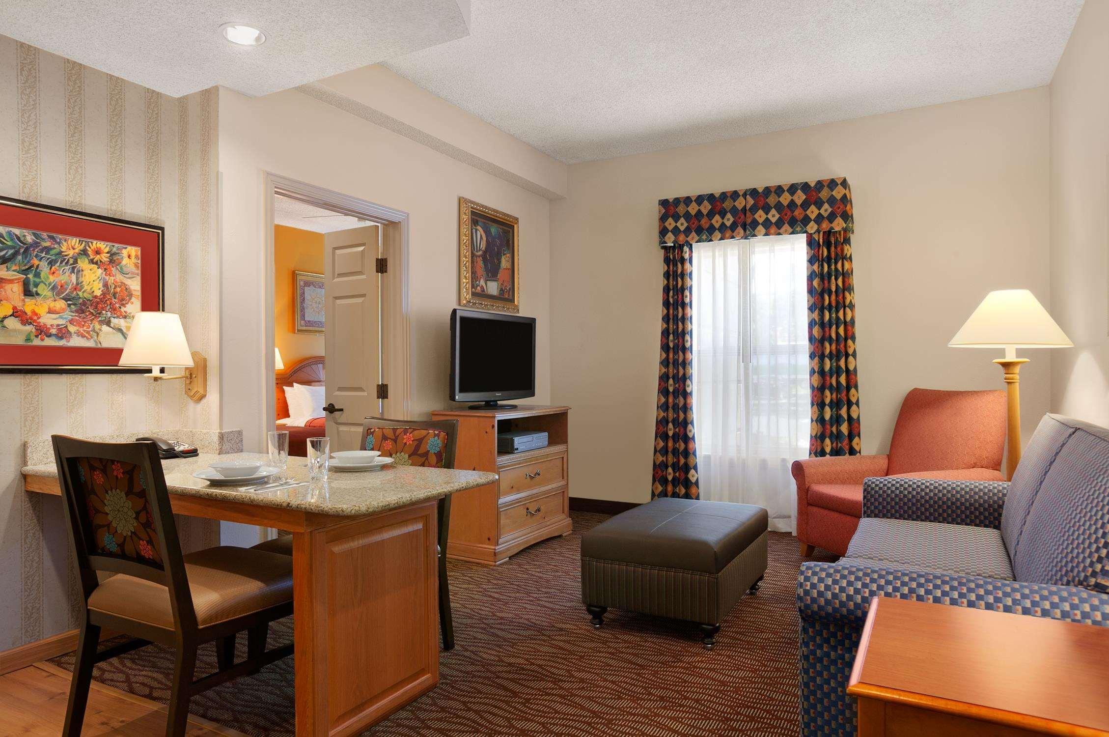 Homewood Suites By Hilton Fort Myers Dış mekan fotoğraf